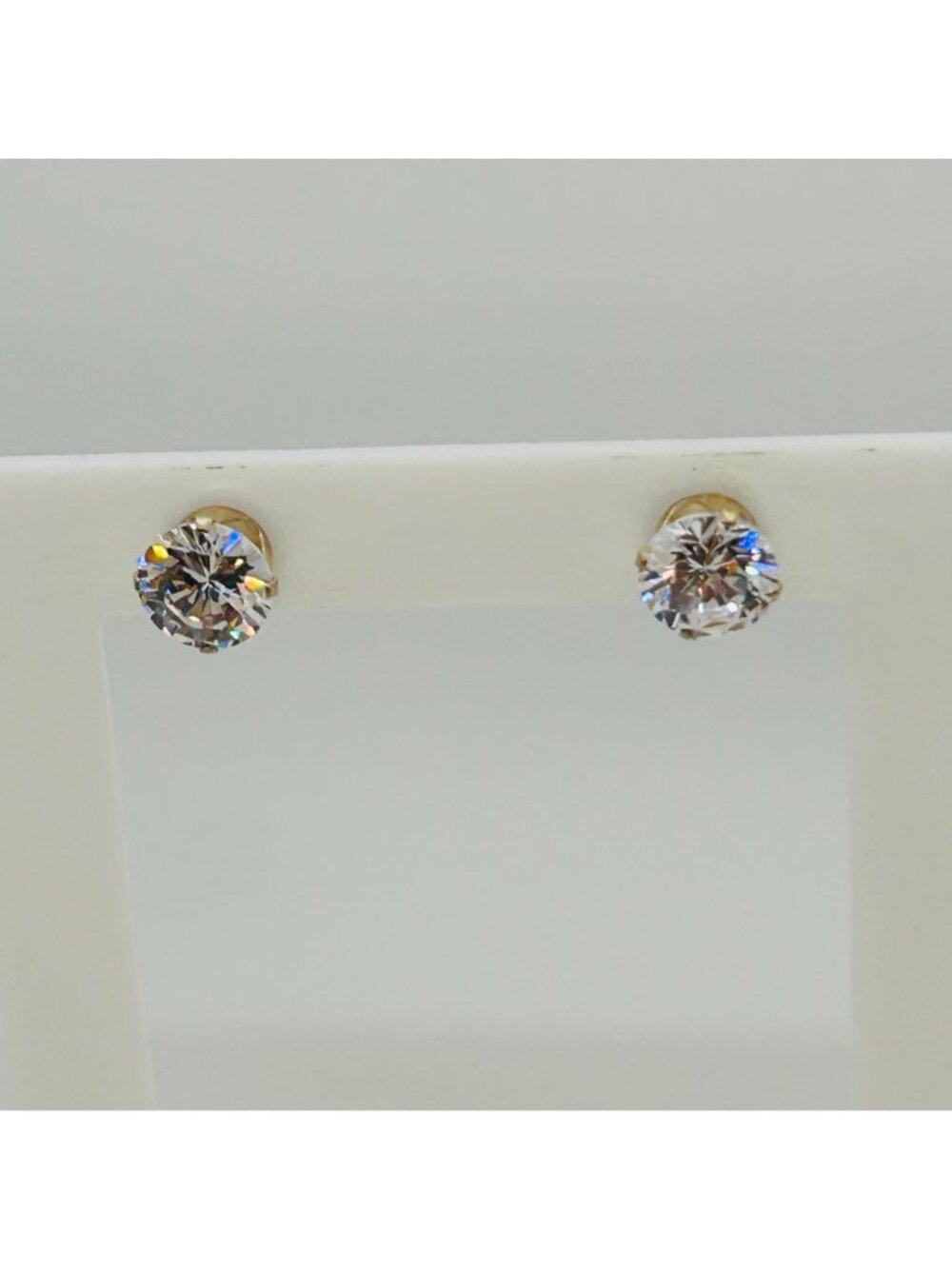 Cubic Zirconia Unmarked Sterling Silver Stud Earrings Clear Round Classic